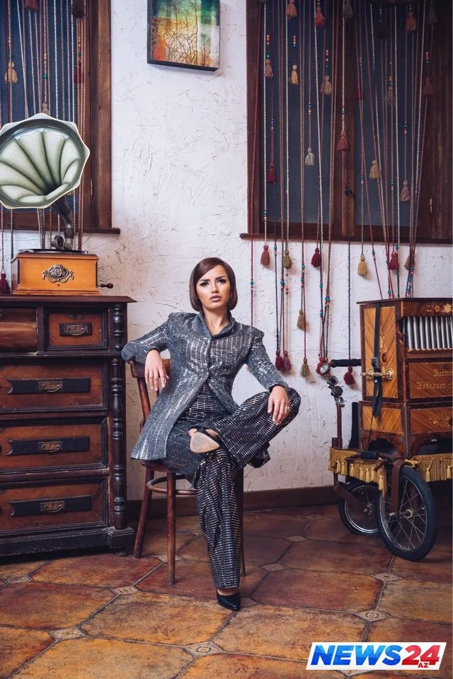 Azərbaycanlı aktrisalardan yayın son - FOTOSESSİYASI