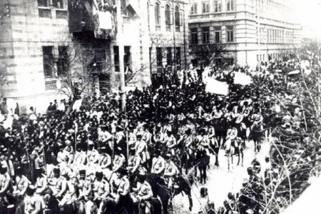 Bakının azad olunmasından 1 əsr ötür