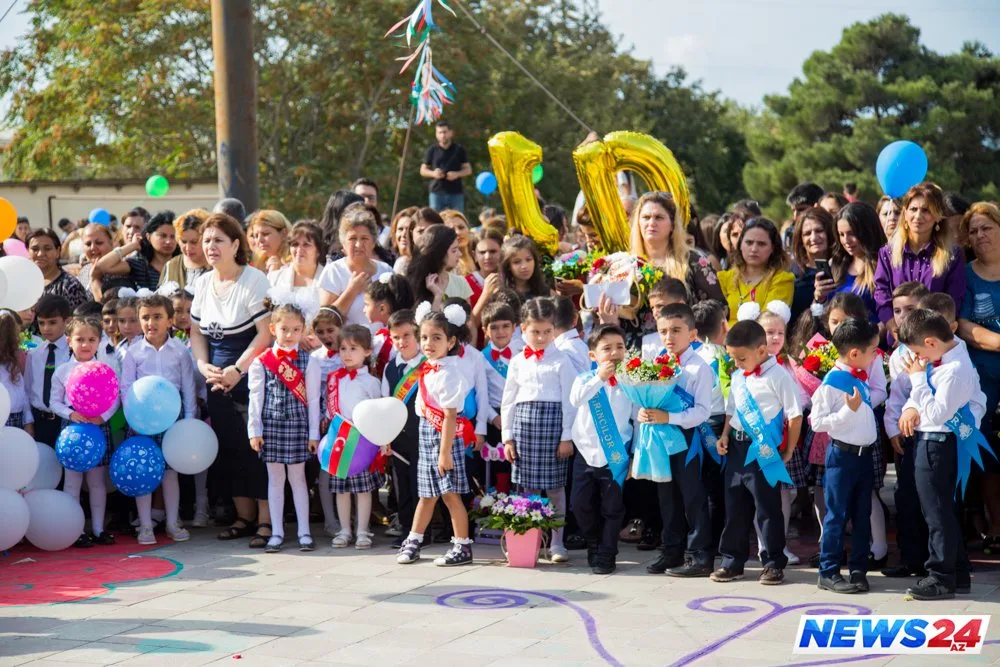 Birincilərin məktəb sevinci və həyəcanı - FOTOLAR - VİDEO