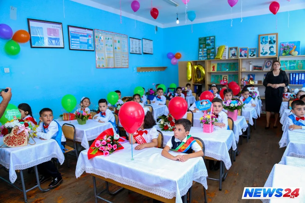 Birincilərin məktəb sevinci və həyəcanı - FOTOLAR - VİDEO