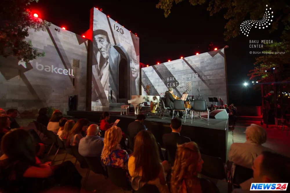 Arzu Əliyeva kinomuzun 120 illiyi ilə bağlı tədbir keçirdi - FOTOLAR