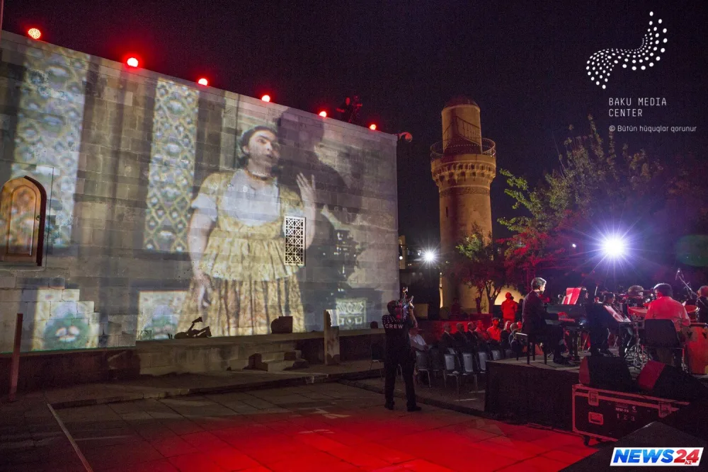 Arzu Əliyeva kinomuzun 120 illiyi ilə bağlı tədbir keçirdi - FOTOLAR