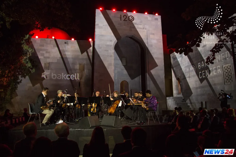 Arzu Əliyeva kinomuzun 120 illiyi ilə bağlı tədbir keçirdi - FOTOLAR