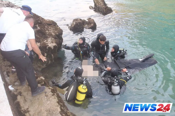 Oğlunu xilas etdi, özü boğuldu