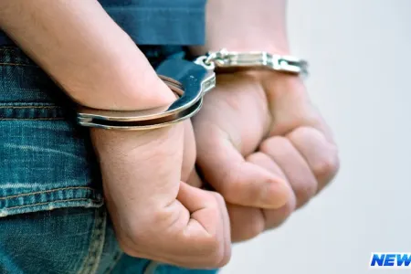 17 yaşlı oğul atasını qətlə yetirdi