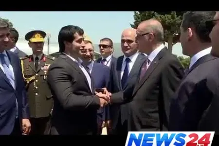 9 qat dünya çempionu İlham Əliyev və Ərdoğanın şərəfinə 100 qurban kəsdi - VİDEO