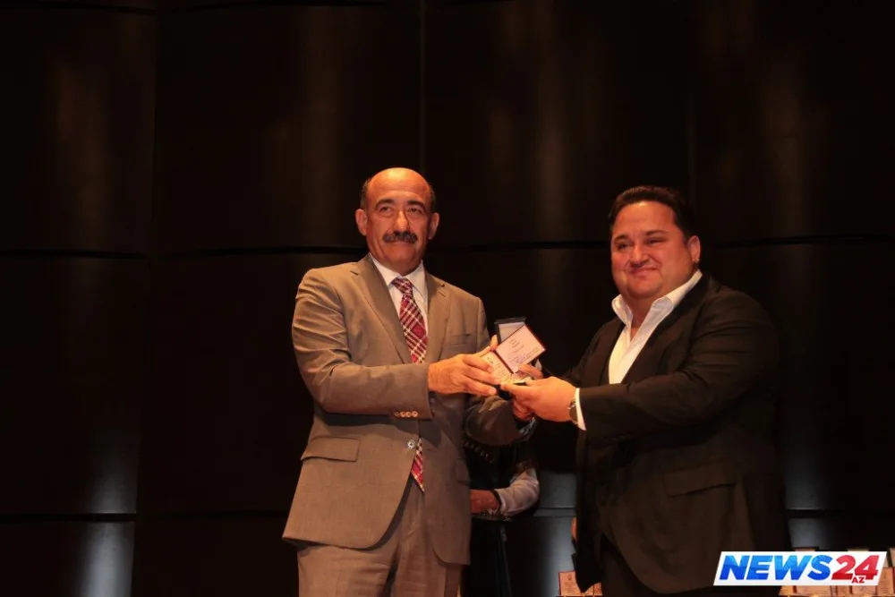 Musiqi xadimlərinin təltif olunması mərasimi keçirilib