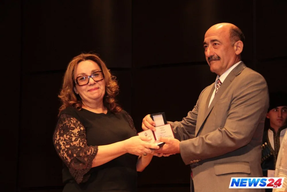 Musiqi xadimlərinin təltif olunması mərasimi keçirilib