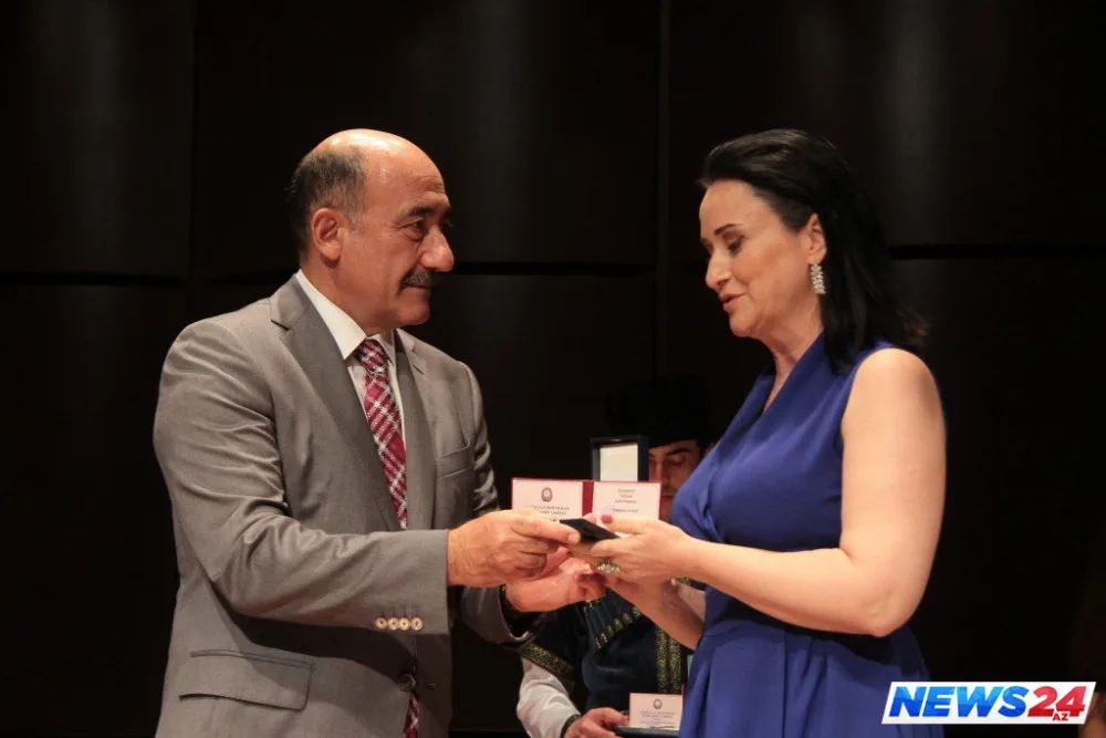 Musiqi xadimlərinin təltif olunması mərasimi keçirilib