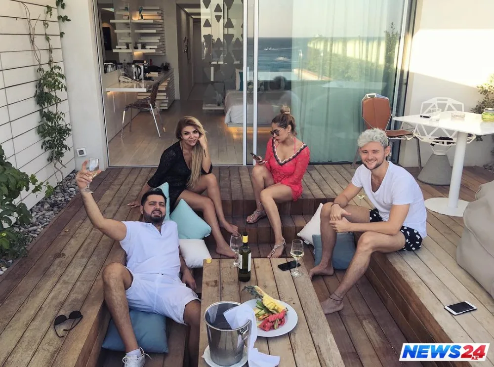 Azərbaycanlı məşhurların Yunanıstan tətili - FOTOLAR