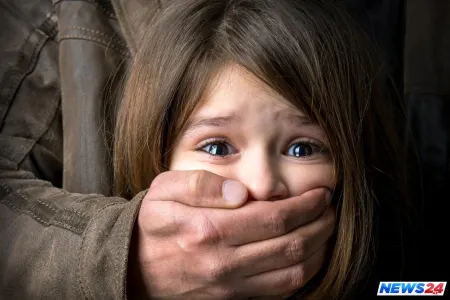 7 yaşlı qızı boruyla zorladılar