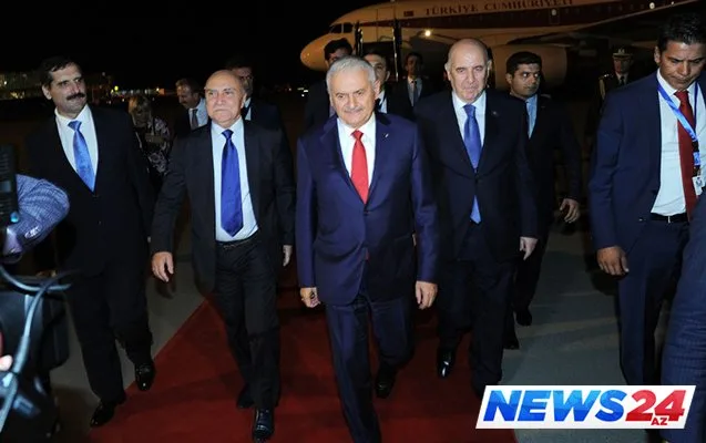 Binəli Yıldırım Bakıda - Foto