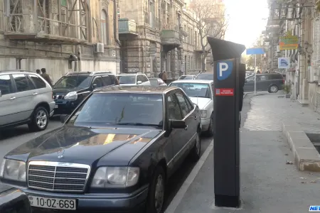 Deputatdan Meriyaya ciddi ittiham – Parkinqlərdə yığılan pullar kimlərin cibinə gedir?