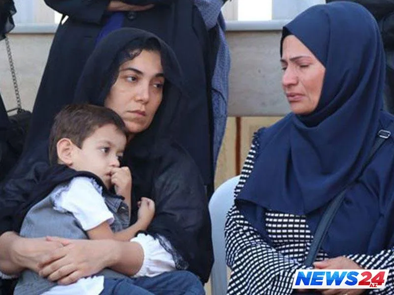 Sevil Nuriyeva ərinin vida mərasimində - Foto/Video