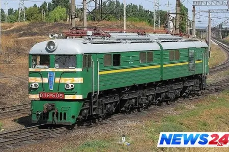 Azərbaycanda hadisə: elektrovoz aşdı, sərnişinlər çətin anlar yaşayır (RƏSMİ)