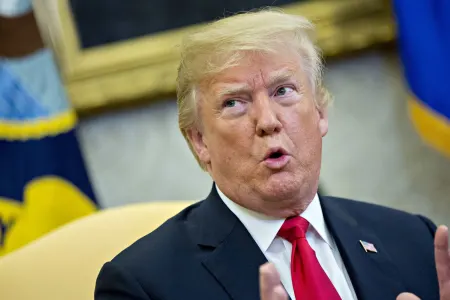 Ruhanidən Trampa sərt sözlər: “Səni Səddamın aqibəti gözləyir”