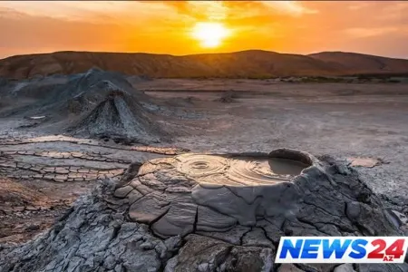 Bakıda dünyanın ən böyük ikinci palçıq vulkanı püskürdü - 80 metrlik çatlar yarandı