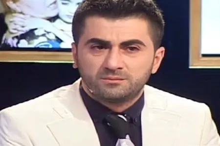 Zaur efirə çıxarmaq üçün xəstələrdən pul alır? - AÇIQLAMA