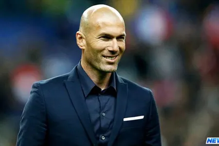 Zidanın dünya çempionatının finalında geyindiyi forma hərraca çıxarılacaq