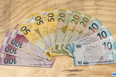 Manatı MDB-nin ən stabil valyutasıdır