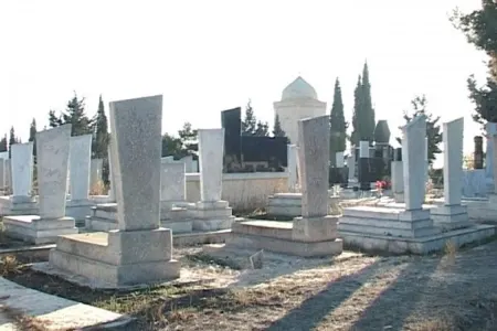 Qəbiristanlıqda bu qaydaları pozanlar cərimələnəcək