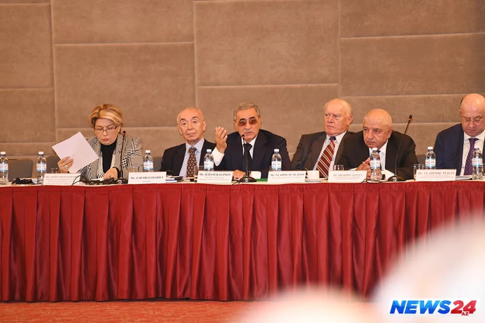 İlham Rəhimovun sədrliyi ilə “Beynəlxalq terrorizm və müasir şəraitdə ona qarşı mübarizə” mövzusunda beynəlxalq konfrans keçirilib-FOTO-VİDEO