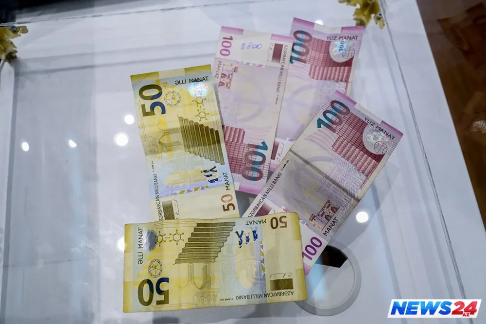 Karton evdə yaşayan ailələrə torpaq sahəsi hədiyyə edildi