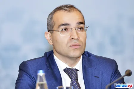 Mikayıl Cabbarova 3-cü dərəcəli dövlət vergi xidməti müşaviri xüsusi rütbəsi verilib