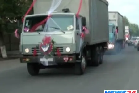 Azərbaycanda KURYOZ HADİSƏ - Qız oğlanı KamAz-la qaçırdı - VİDEO