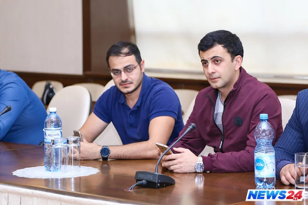 Azərbaycanlı müğənninin tədbirində qalmaqal düşdü – FOTOLAR - VİDEO