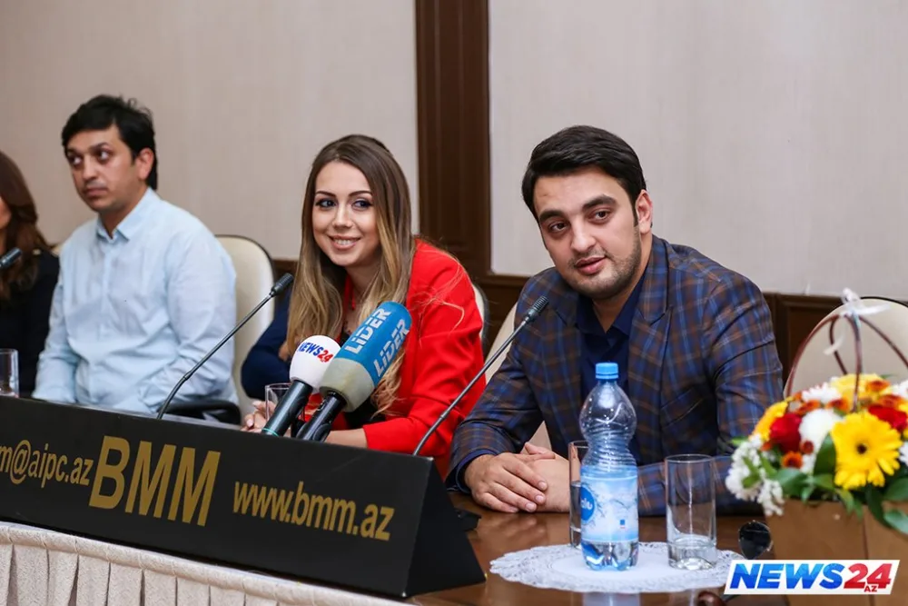 Azərbaycanlı müğənninin tədbirində qalmaqal düşdü – FOTOLAR - VİDEO