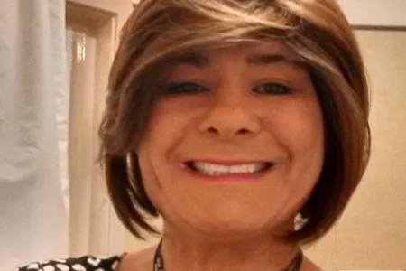 Transgenderi qadınlar olan həbsxanaya saldılar, 2 nəfəri zorladı - FOTO
