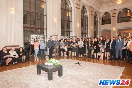 Akademik Milli Dram Teatrında İlham Əsgərovun xatirə gecəsi keçirilib- FOTO