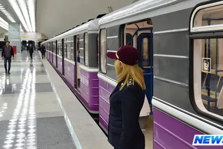 Bakı metrosunda sərnişin ölüb