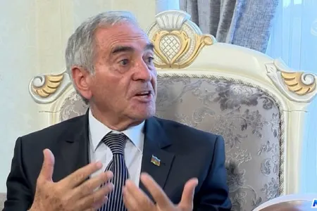 Xalq artisti: “Arvadı bir kəlmə sözə görə boşadım”