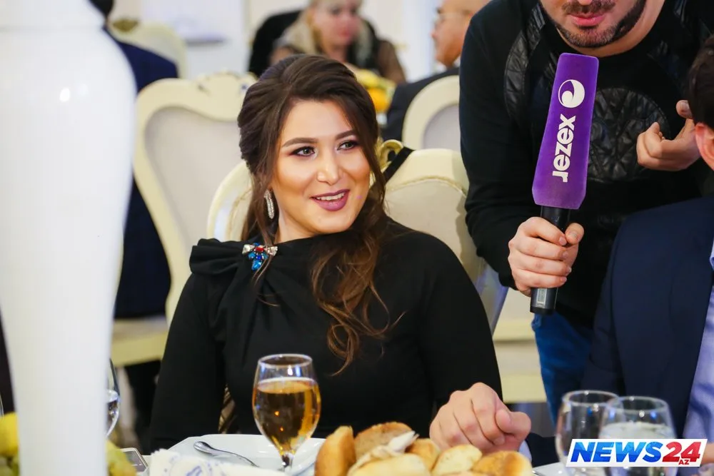 Fəxri ad alan Könül Kərimova vur-çatlasın etdi - FOTOLAR - VİDEO