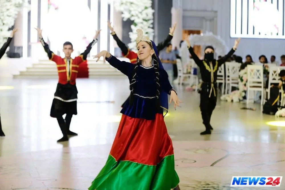 Möhtəşəm mükafatlandırma və moda gecəsi baş tutacaq - FOTOLAR