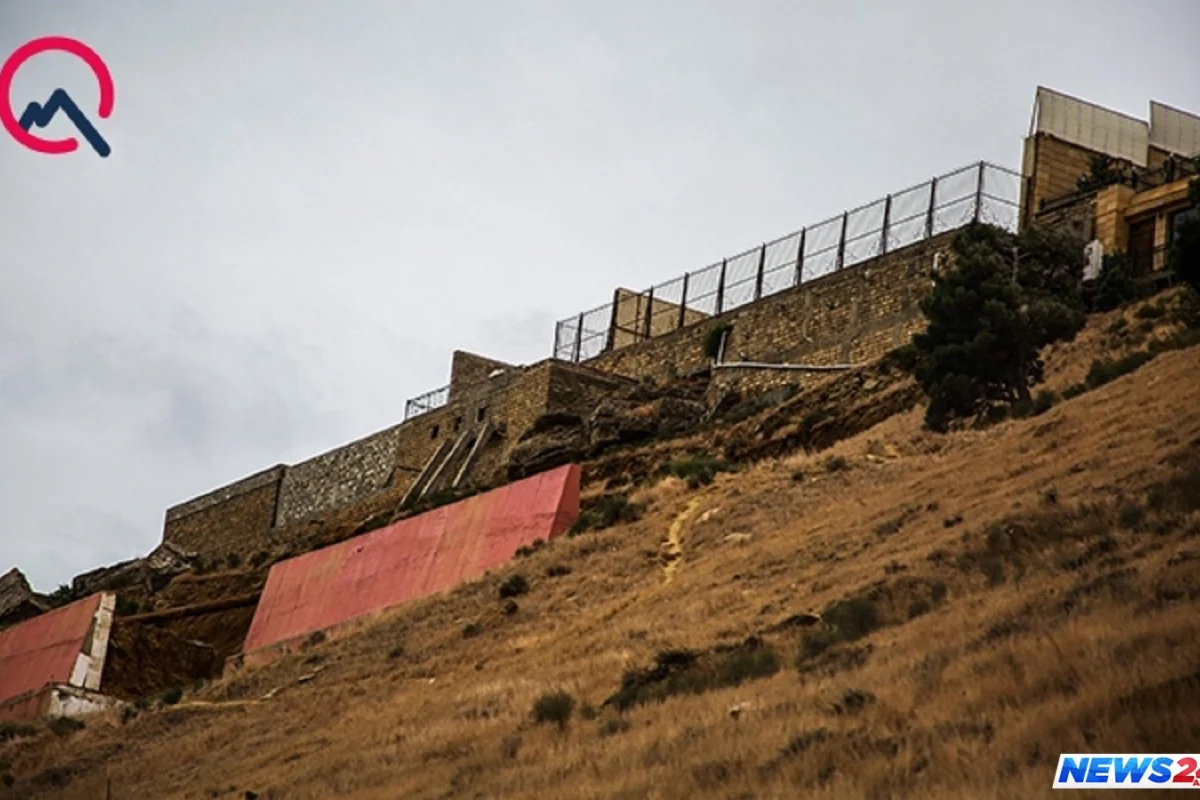 Bayılda sürüşmə oldu, ev tamamilə dağıldı - Rəsmi açıqlama