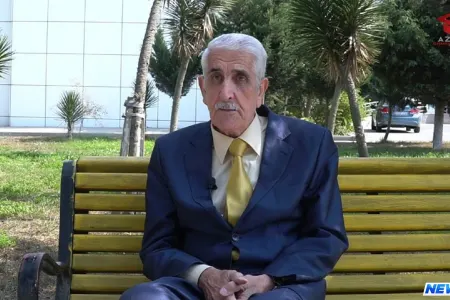 "Qocalar evi"nin 6 dil bilən, Şekspiri çevirən müəllim sakini - "Oğlum evlənmədiyi üçün bura gəldim"
