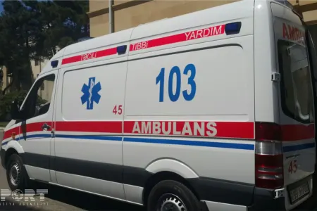26 yaşlı qadın küçədə qəfildən öldü