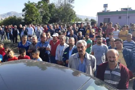 Ana 3 övladının başını bədənindən ayırdı - FOTO