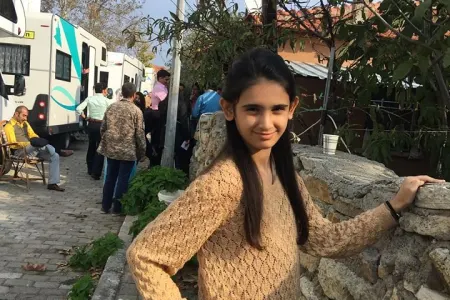 Xanım Qafarovanın qızı Mahsun Kırmızıgülün qızı rolunda - FOTO