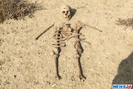Müşfiqin qalıqlar çıxarıldı - Baş sümüyündə iki güllə yeri var (FOTO)