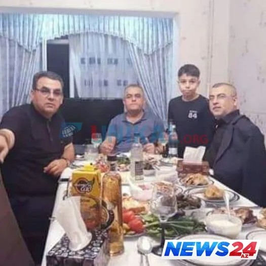 Hacı Surxay içki məclisində – Foto