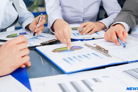 Hansı ölkələrin Azərbaycana nə qədər borcu var?