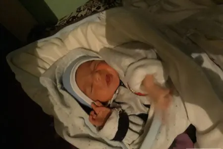 Bakıda ana yeni doğulmuş körpəsindən imtina etdi - FOTO