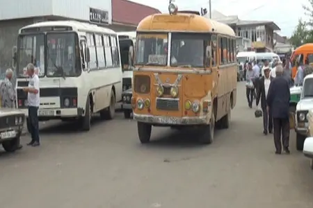 Bölgələrdəki marşrut avtobusları yenilənəcək