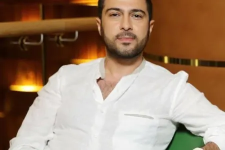 Namiq Qaraçuxurlu: "Meyxanadan bir gecəyə 200 min pul götürmüşəm" - VİDEO