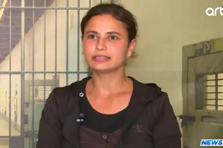 “Mən tutulanda, o evləndi” — Sevgilisinə görə narkotikə qurşanan məhbus QADIN – VİDEO