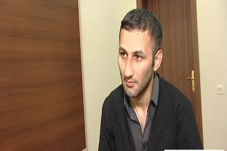 Bakıda özünü polis əməkdaşı kimi təqdim edərək soyğunçuluq cinayətləri törədən şəxs saxlanılıb